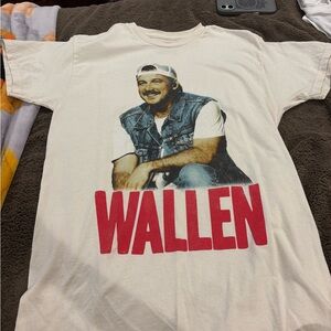 Wallen Graphic Cream T-Shirt
